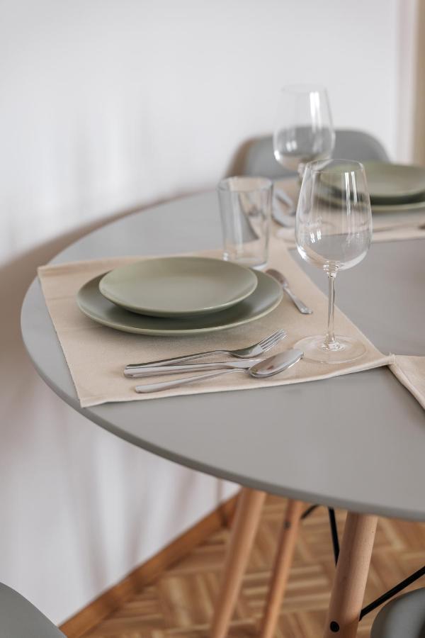 Flats 4 You, Moderne City Wohnung Naehe Hbf, Due-Messe 20 Min, Netflix, Kueche Дуйсбург Экстерьер фото