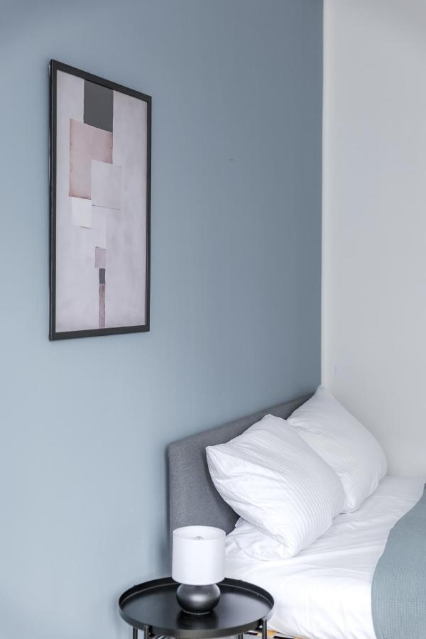Flats 4 You, Moderne City Wohnung Naehe Hbf, Due-Messe 20 Min, Netflix, Kueche Дуйсбург Экстерьер фото